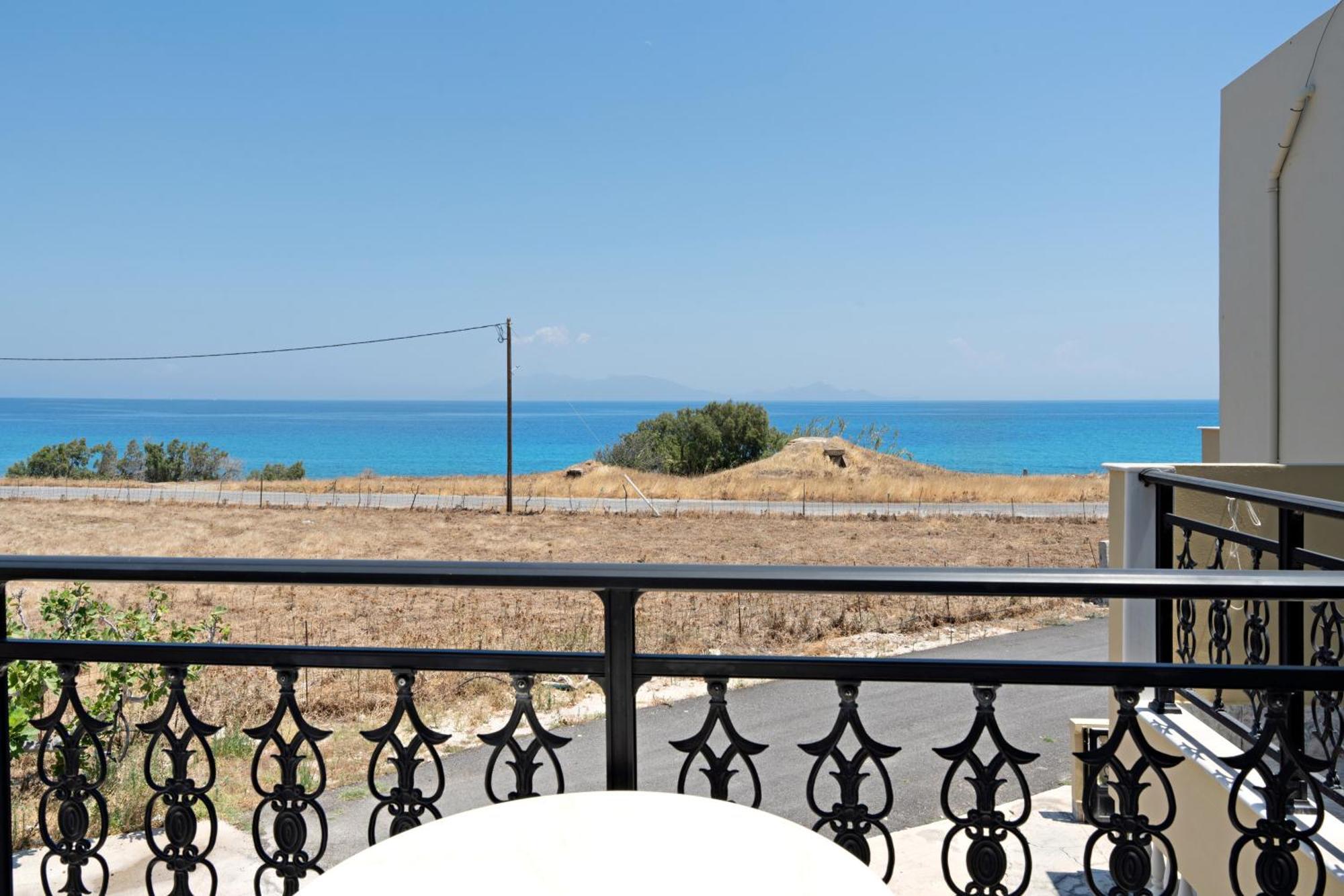 شقة Athina Seaside Kardamena  المظهر الخارجي الصورة